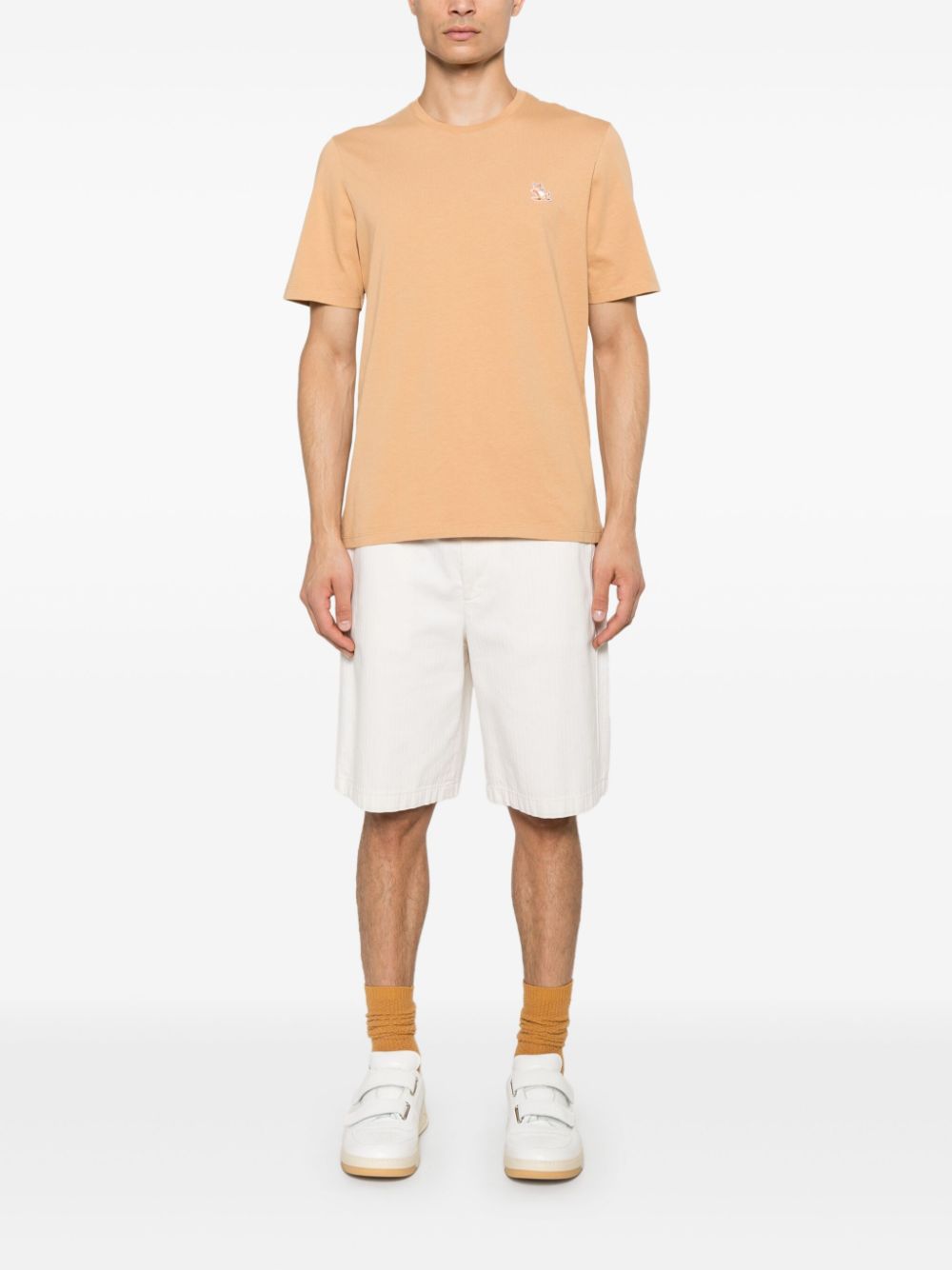 Men T-Shirts Maison-Kitsune Maison Kitsuné Chillax Fox Patch T-shirt Neutrals